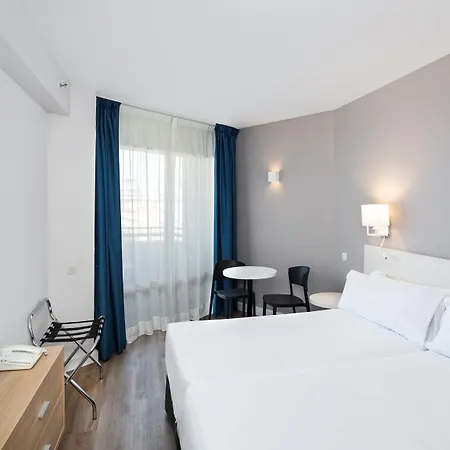 Hotel apartamentowy Sol By Melia Puerto Marina