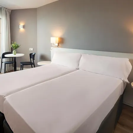 Sol By Melia Puerto Marina 3* Torremolinos
