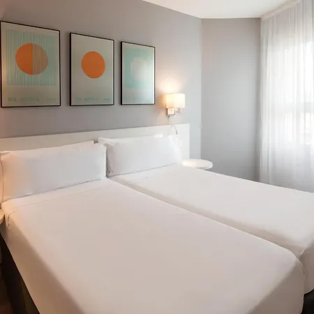 Hotel apartamentowy Sol By Melia Puerto Marina 3*