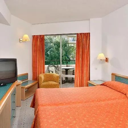 Aparthotel Sol Puerto Marina 3*