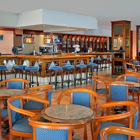 Aparthotel Sol Puerto Marina 3*