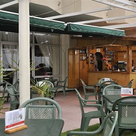Aparthotel Sol Puerto Marina 3*